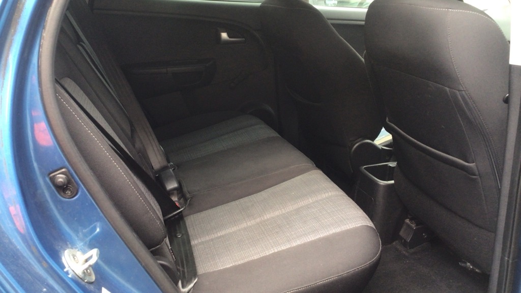 Used Kia Venga 2010 for sale - 76527585: Photo 6