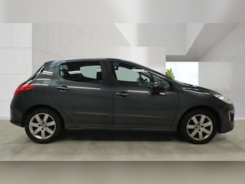 Used Peugeot 308 2013 for sale - 79192405: Photo