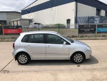 Used Volkswagen Polo 2009 for sale - 74757813: Photo
