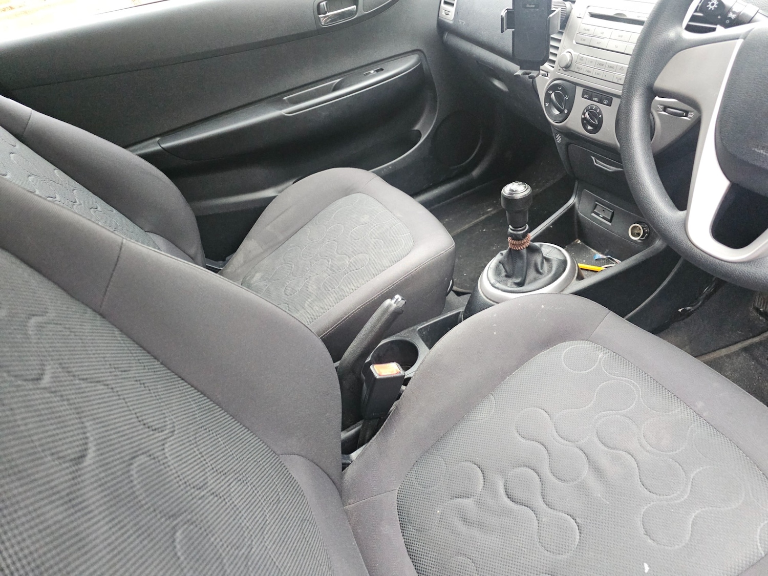 Used Hyundai i20 2009 for sale - 77897233: Photo 11