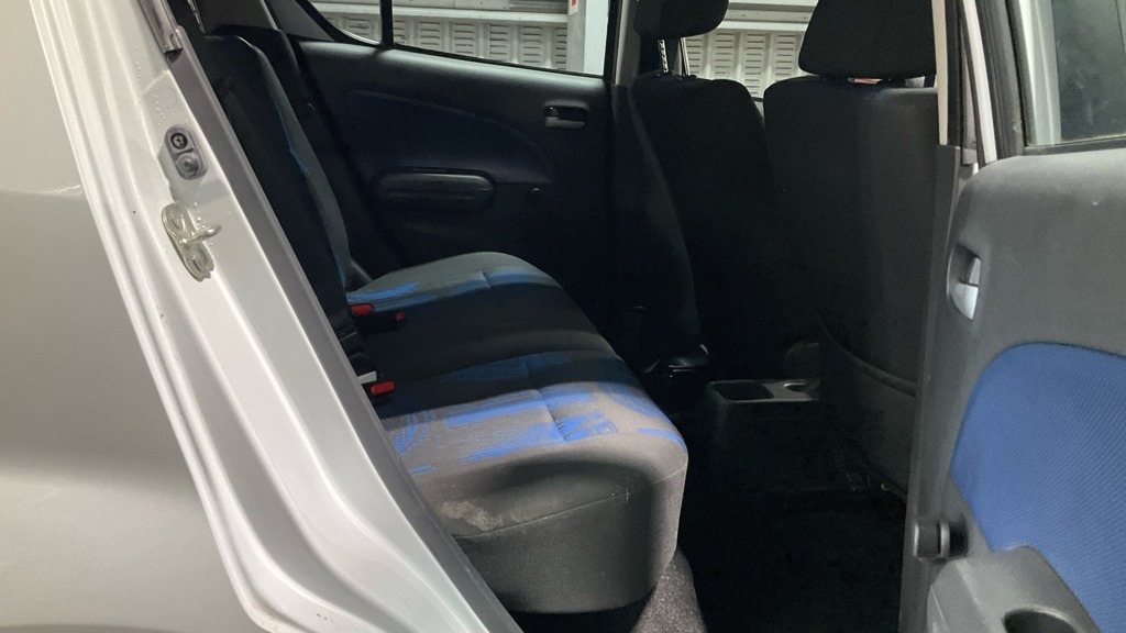 Used Vauxhall Agila 2010 for sale - 77090194: Photo 8