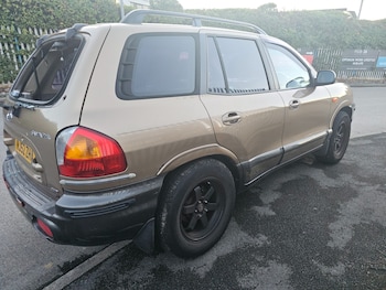 Used Hyundai Santa Fe 2002 for sale - 75779747: Photo