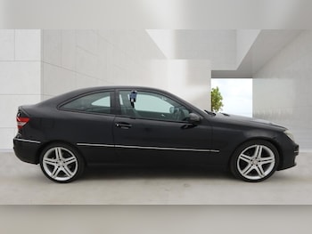Used Mercedes-Benz CLC Class 2009 for sale - 78965123: Photo