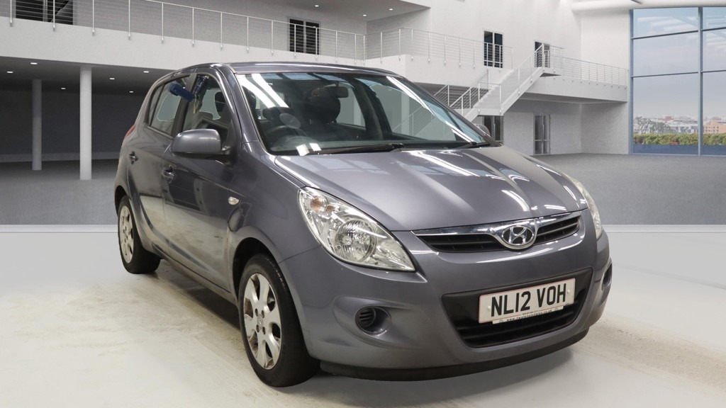 Used Hyundai i20 2012 for sale - 76514375: Photo 1