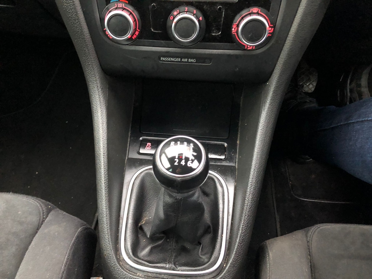 Used Volkswagen Golf 2010 for sale - 77179529: Photo 19