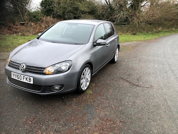 Used Volkswagen Golf 2010 for sale - 77179529: Photo