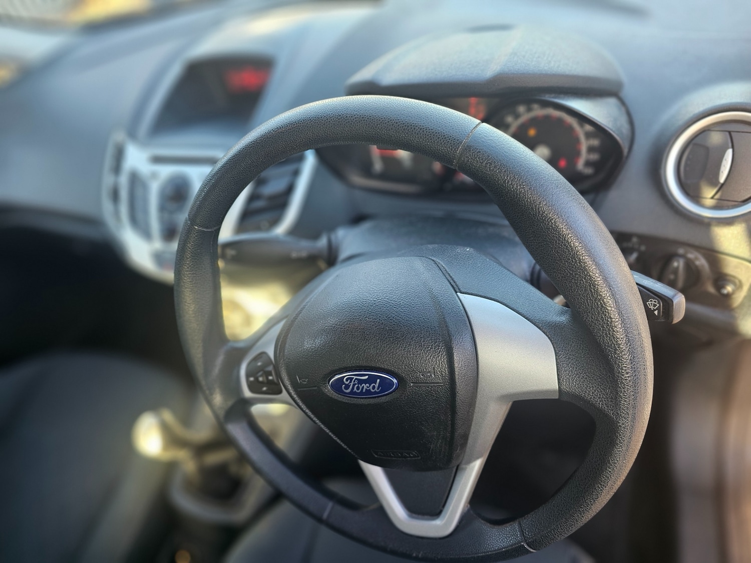 Used Ford Fiesta 2011 for sale - 76777361: Photo 8