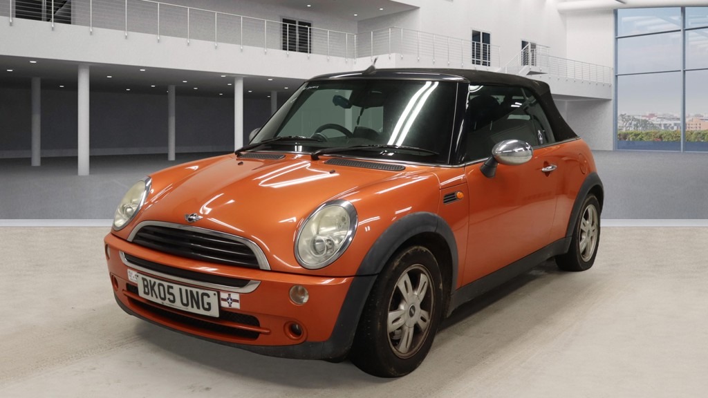 Used MINI Convertible 2005 for sale - 77277693: Photo 3
