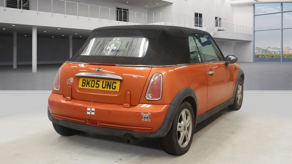 Used MINI Convertible 2005 for sale - 77277693: Photo 6