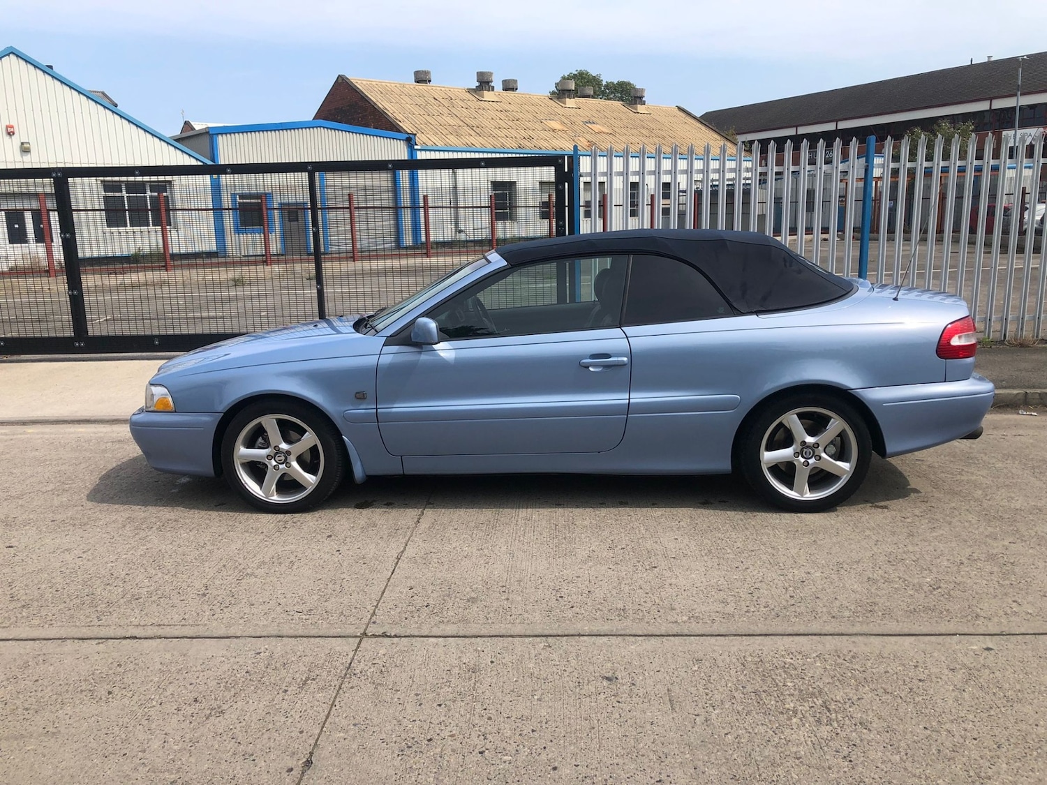Volvo C70 2005 (05) - 2.0 T 2dr Auto - Image 16