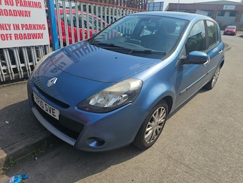 Used Renault Clio 2010 for sale - 78508487: Photo