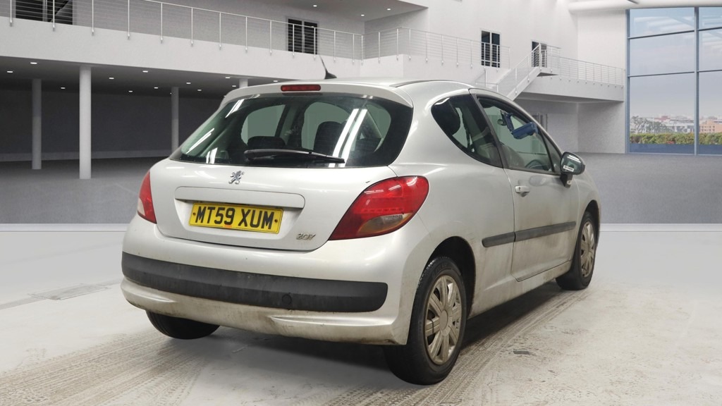 Used Peugeot 207 2010 for sale - 77204995: Photo 4