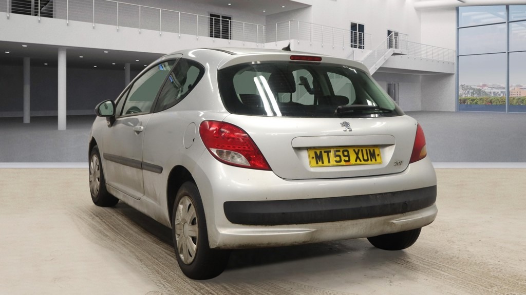 Used Peugeot 207 2010 for sale - 77204995: Photo 5