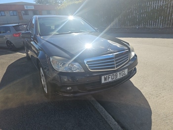 Used Mercedes-Benz C-Class 2009 for sale - 76025127: Photo