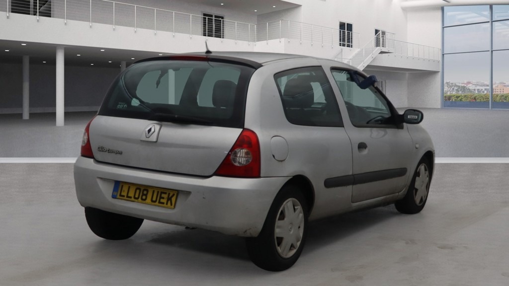 Used Renault Clio 2008 for sale - 77232311: Photo 4