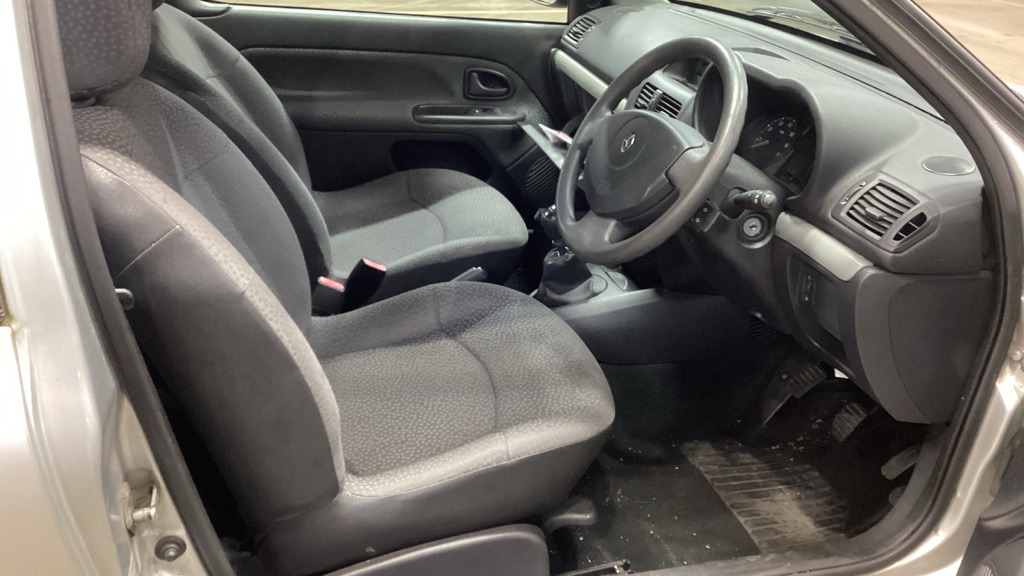 Used Renault Clio 2008 for sale - 77232311: Photo 7