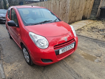 2013 (13) - 1.0 SZ 5dr