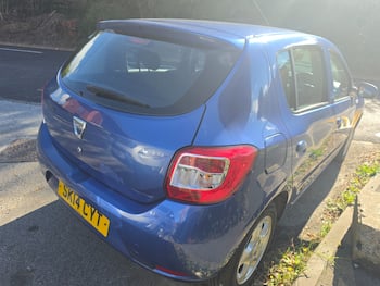 Used Dacia Sandero 2014 for sale - 79873057: Photo