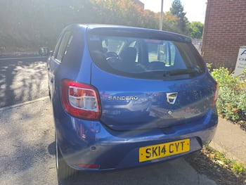 Used Dacia Sandero 2014 for sale - 79873057: Photo