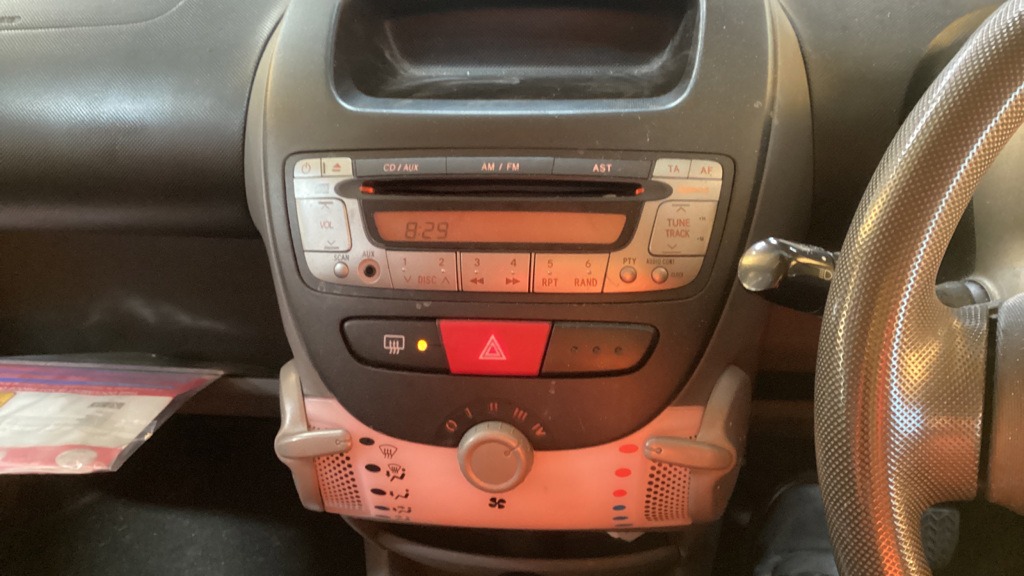 Used Peugeot 107 2009 for sale - 77122865: Photo 11