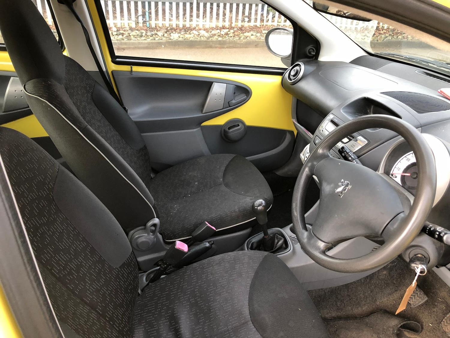 Used Peugeot 107 2009 for sale - 77122865: Photo 12