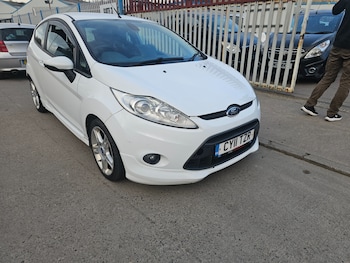 Used Ford Fiesta 2011 for sale - 77822632: Photo