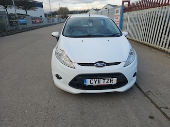 Used Ford Fiesta 2011 for sale - 77822632: Photo