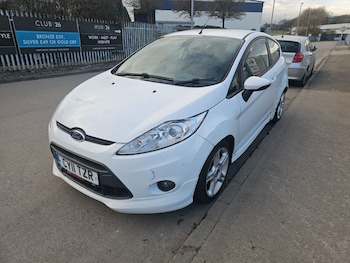 Used Ford Fiesta 2011 for sale - 77822632: Photo