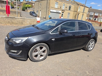 Used Vauxhall Astra 2011 for sale - 79475707: Photo