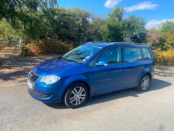 Used Volkswagen Touran 2008 for sale - 79572608: Photo