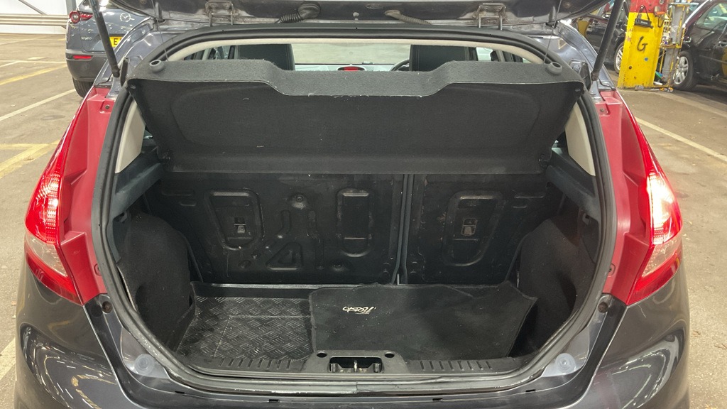 Used Ford Fiesta 2009 for sale - 77073270: Photo 9