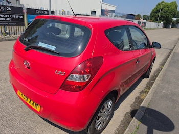 Used Hyundai i20 2009 for sale - 79023474: Photo
