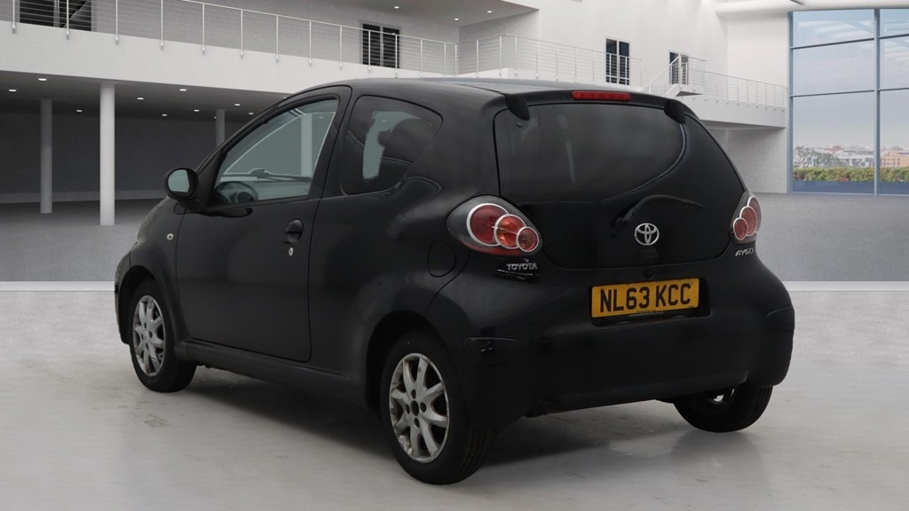 Used Toyota AYGO 2013 for sale - 76407754: Photo 5