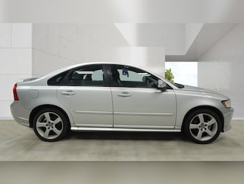 Used Volvo S40 2010 for sale - 78968897: Photo