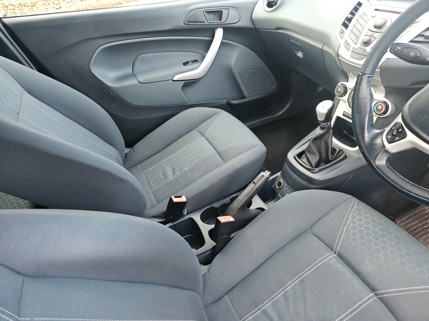 Used Ford Fiesta 2008 for sale - 76527327: Photo 9