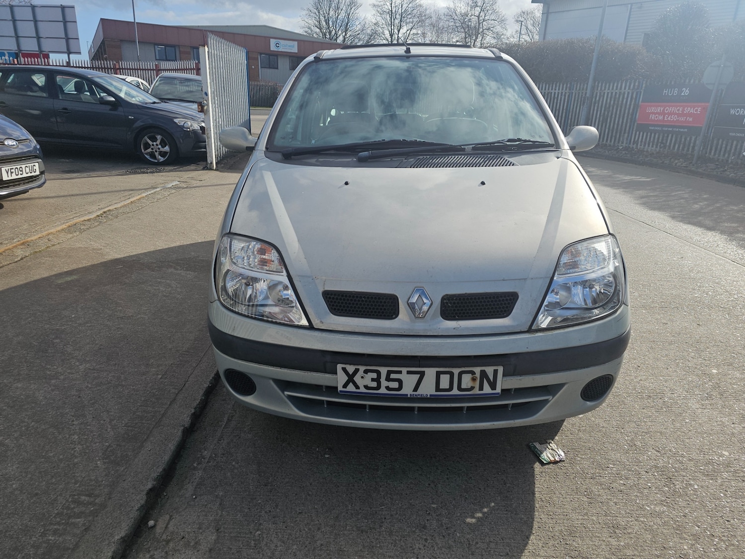 Used Renault Megane 2000 for sale - 77845072: Photo 2