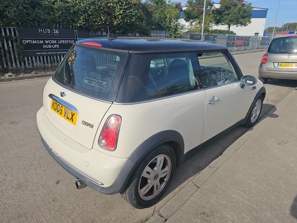 Used MINI Hatch 2006 for sale - 76252345: Photo 5