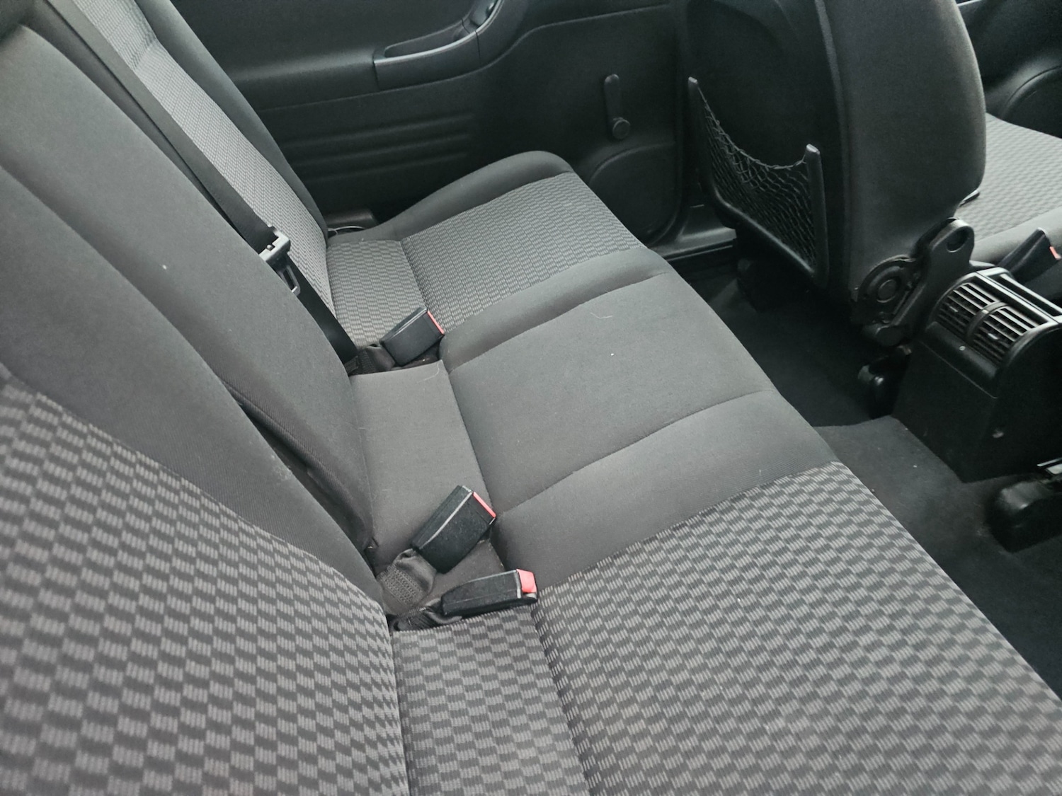 Used Vauxhall Zafira 2004 for sale - 76925326: Photo 10