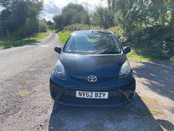 Used Toyota AYGO 2012 for sale - 79855036: Photo