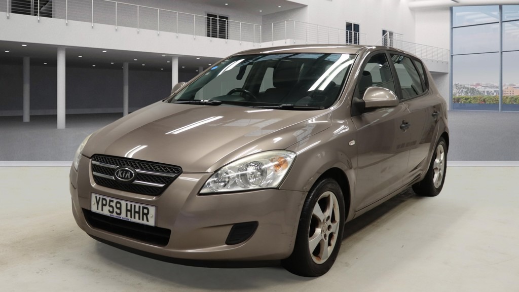 Used Kia Ceed 2009 for sale - 77736246: Photo 2