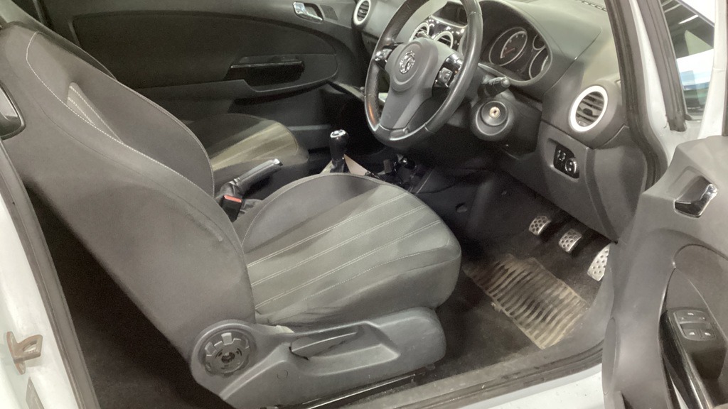 Used Vauxhall Corsa 2013 for sale - 76885077: Photo 7
