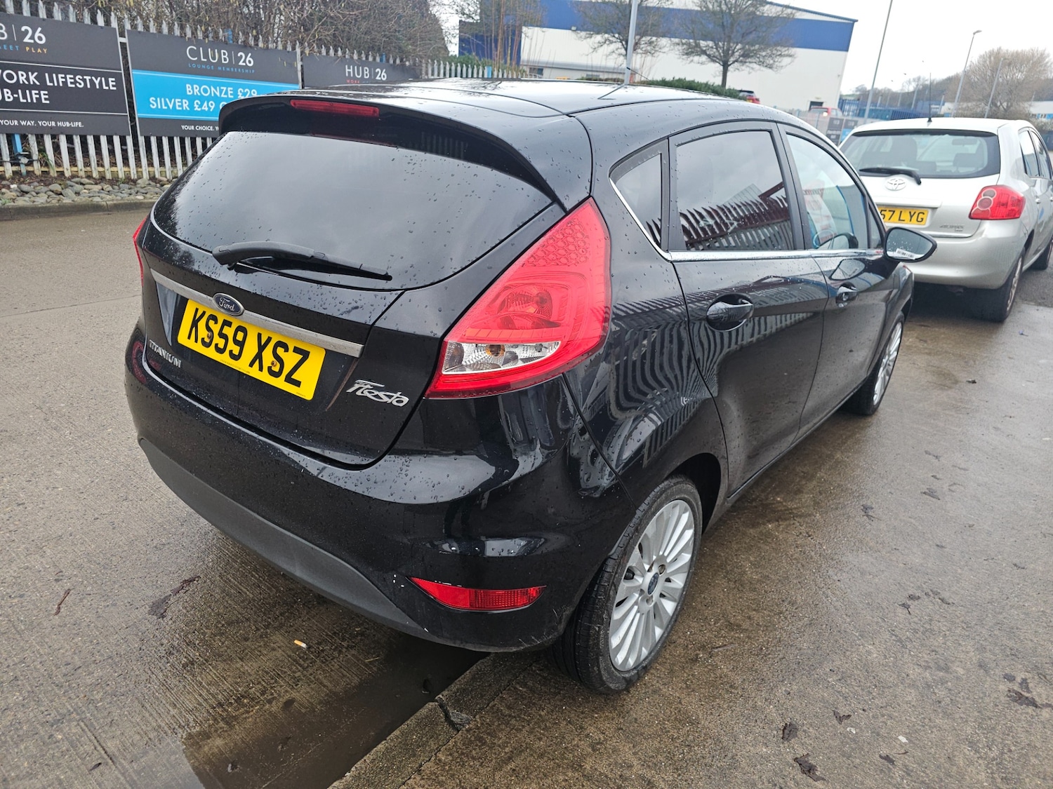 Used Ford Fiesta 2010 for sale - 77500193: Photo 4