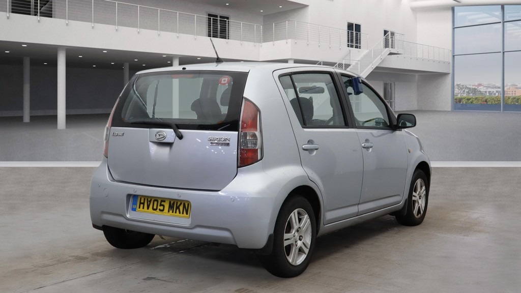 Used Daihatsu Sirion 2005 for sale - 77204989: Photo 4