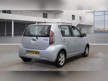 Used Daihatsu Sirion 2005 for sale - 77204989: Photo