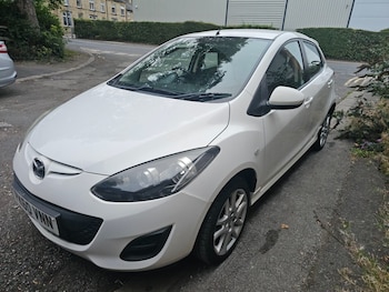 Used Mazda Mazda2 2010 for sale - 75644636: Photo