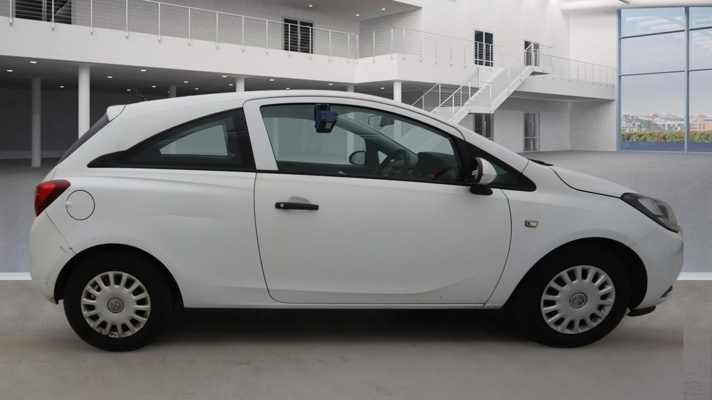 Used Vauxhall Corsa 2015 for sale - 77736187: Photo 3