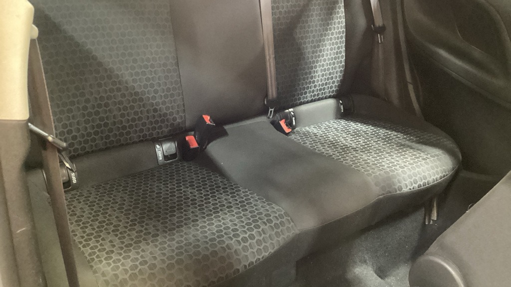 Used Vauxhall Corsa 2015 for sale - 77736187: Photo 8