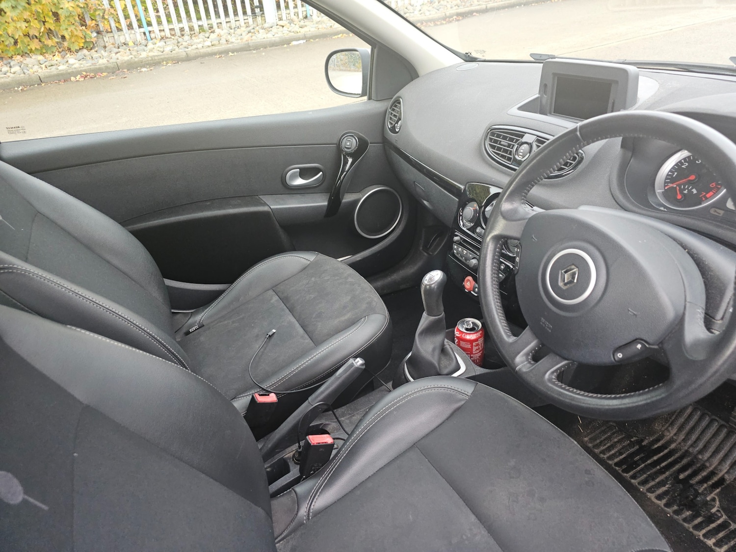 Used Renault Clio 2012 for sale - 76461187: Photo 10