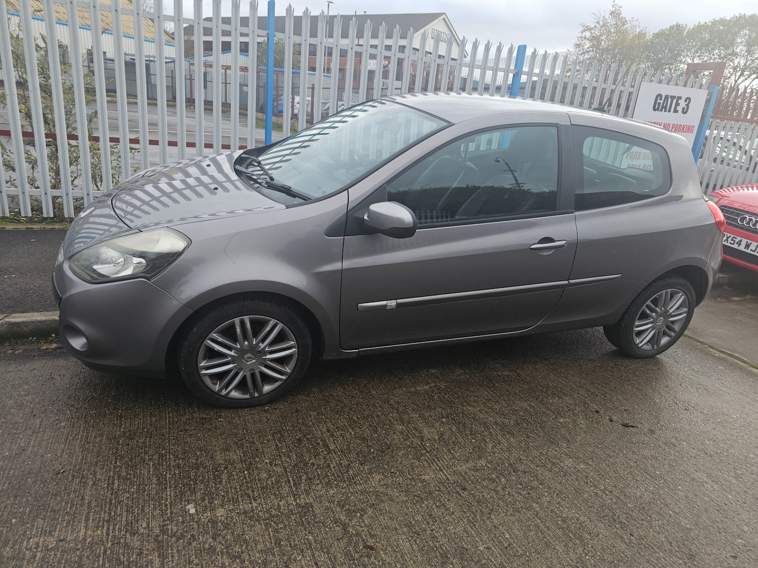 Used Renault Clio 2012 for sale - 76461187: Photo 4