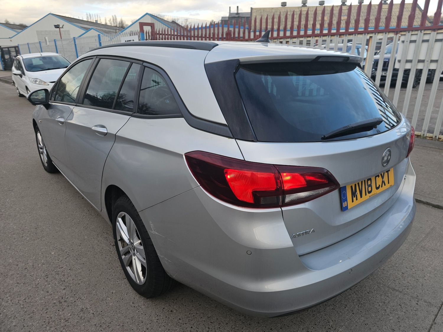 Used Vauxhall Astra 2018 for sale - 77822679: Photo 7